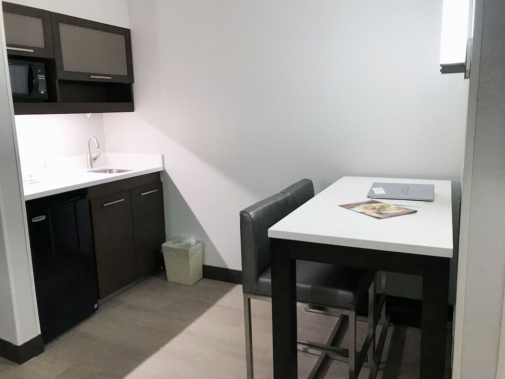 undefined Ramada by Wyndham Suites Orlando Airport 2