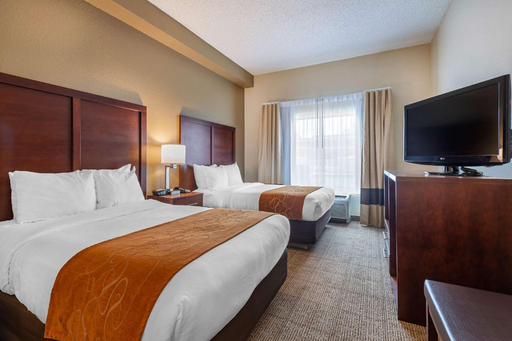 2 Double Beds, Efficiency, Suite, Nonsmoking, Upgrade