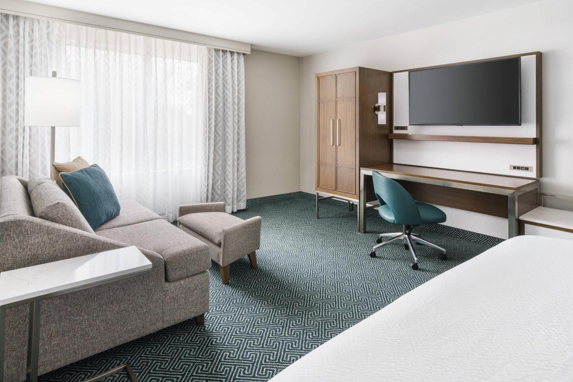 undefined Courtyard by Marriott Orlando Downtown 8