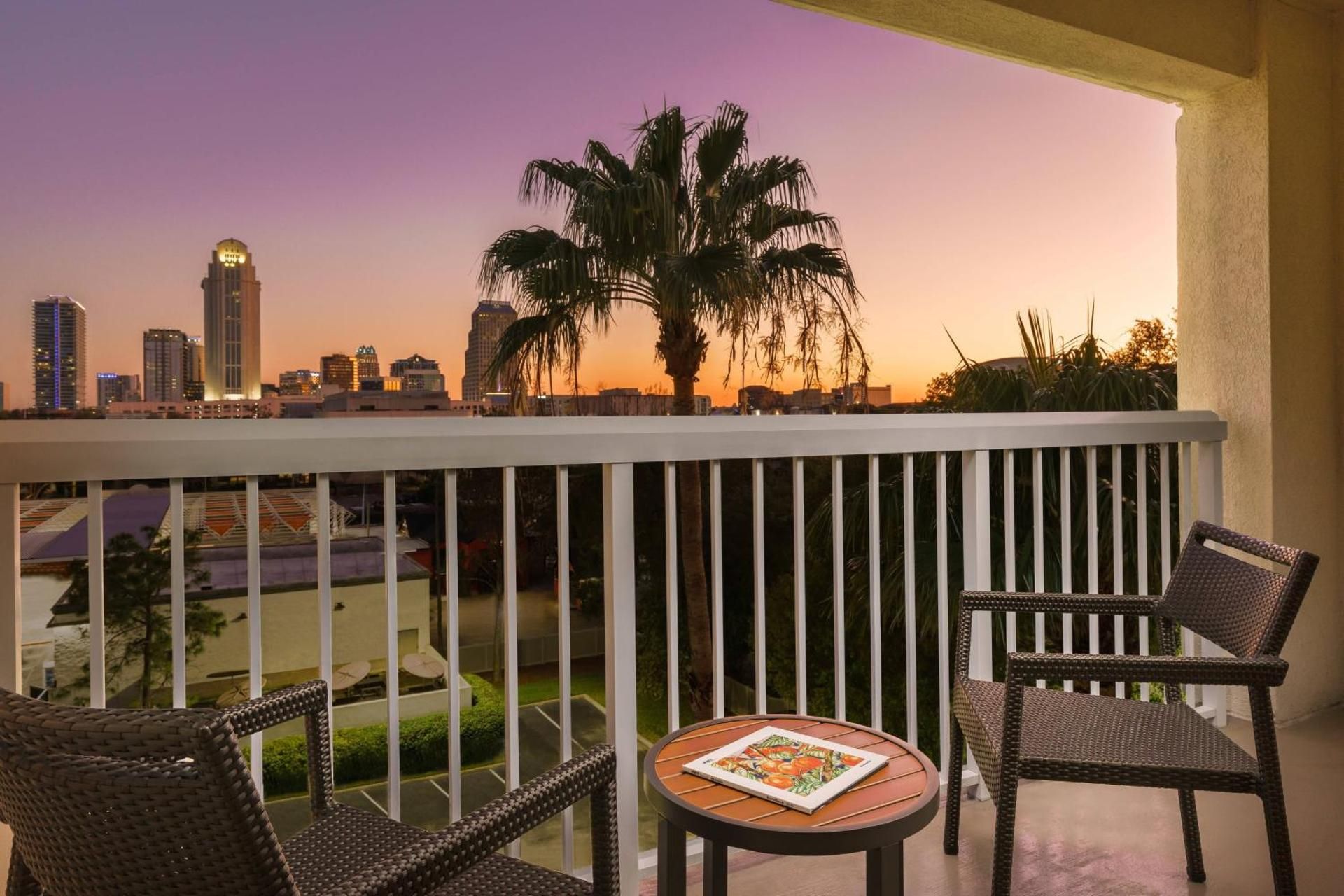 undefined Courtyard by Marriott Orlando Downtown 9