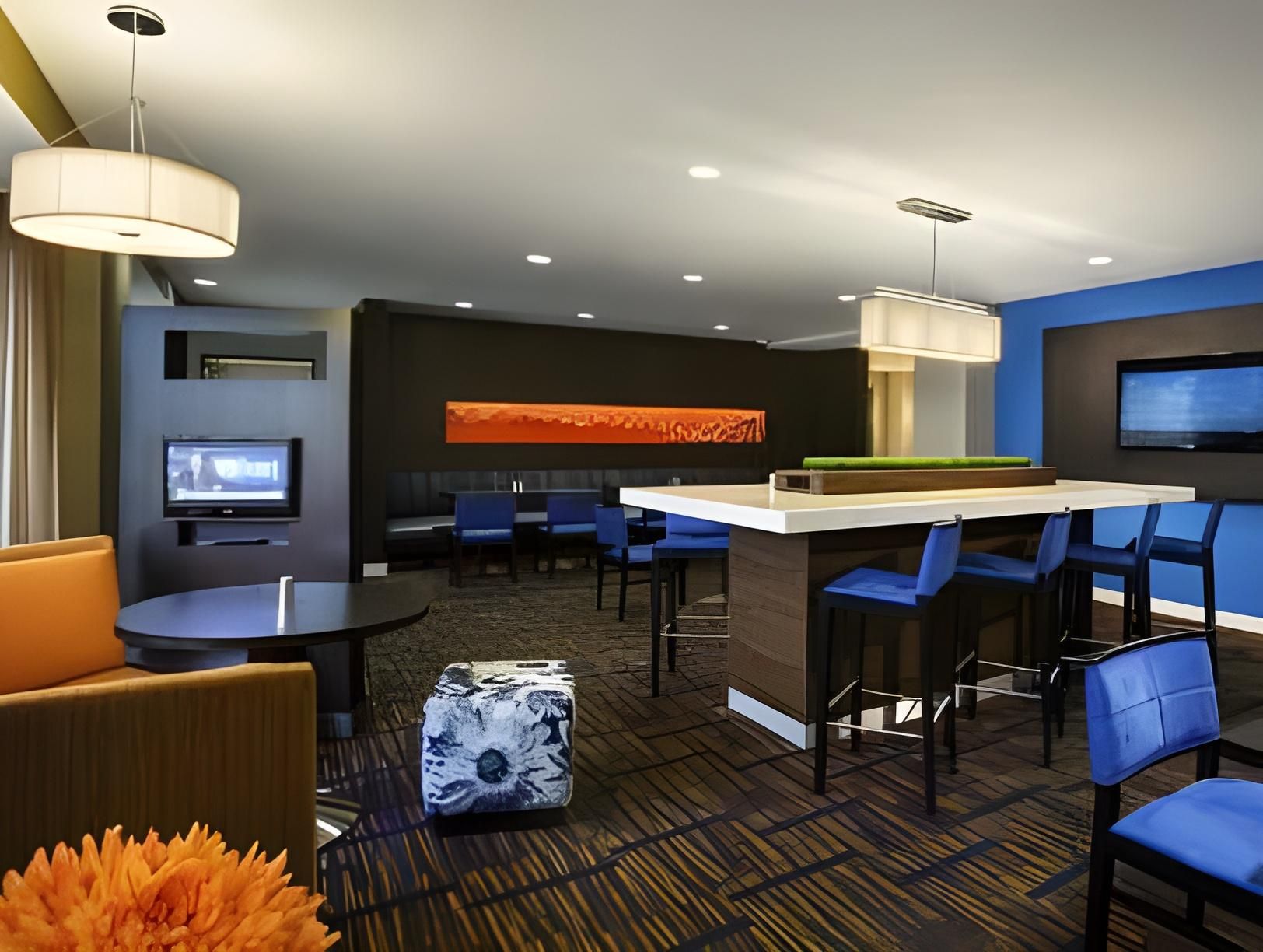 undefined Courtyard by Marriott Orlando Downtown 7