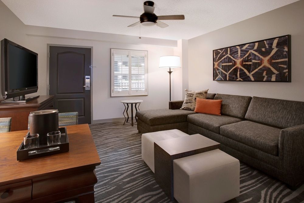 Embassy Suites by Hilton Orlando Airport Suite, 1 King Bed with Sofa bed 7