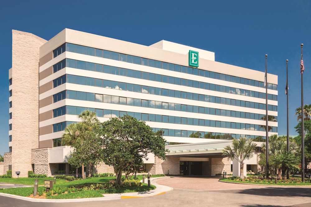 undefined Embassy Suites by Hilton Orlando International Dr ICON Park 5