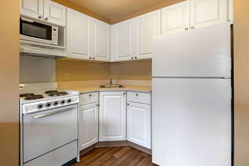 undefined Extended Stay America Suites Orlando Conv Ctr 6443 Westwood 8