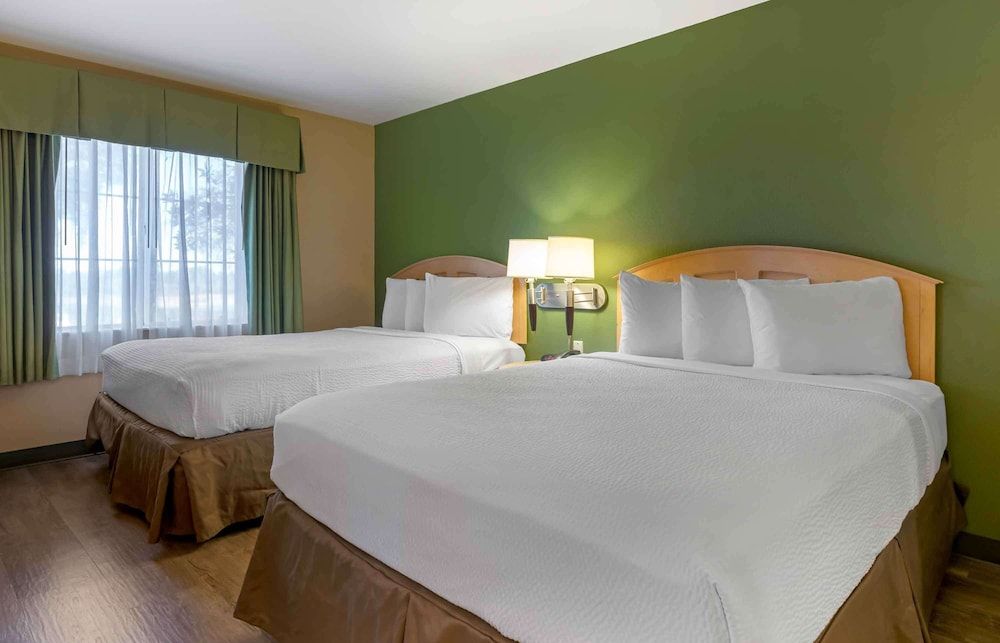 undefined Extended Stay America Suites Orlando Conv Ctr Universal Blvd