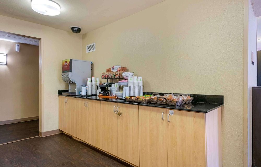 undefined Extended Stay America Suites Orlando Conv Ctr Universal Blvd 7