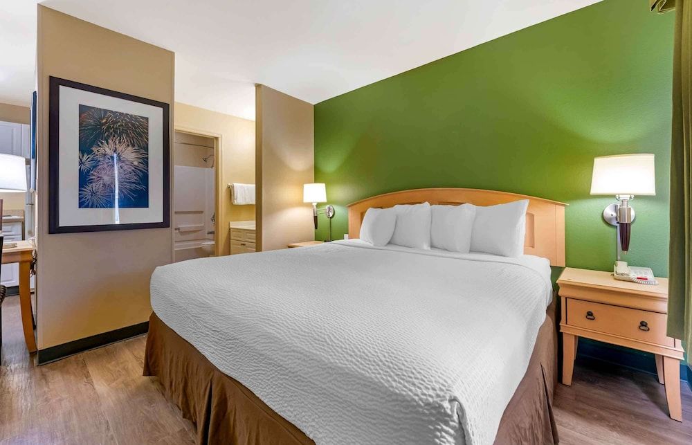 undefined Extended Stay America Suites Orlando Conv Ctr Universal Blvd 2
