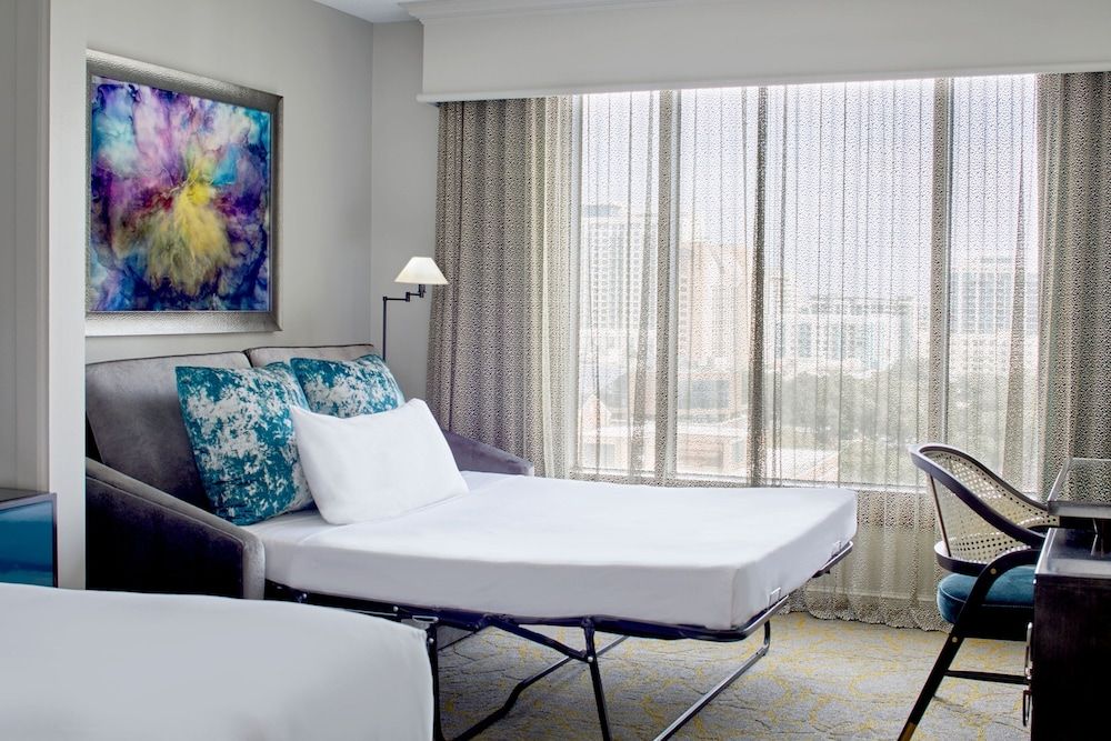 Grand Bohemian Orlando, Autograph Collection Room, 1 King Bed, Non Smoking 5