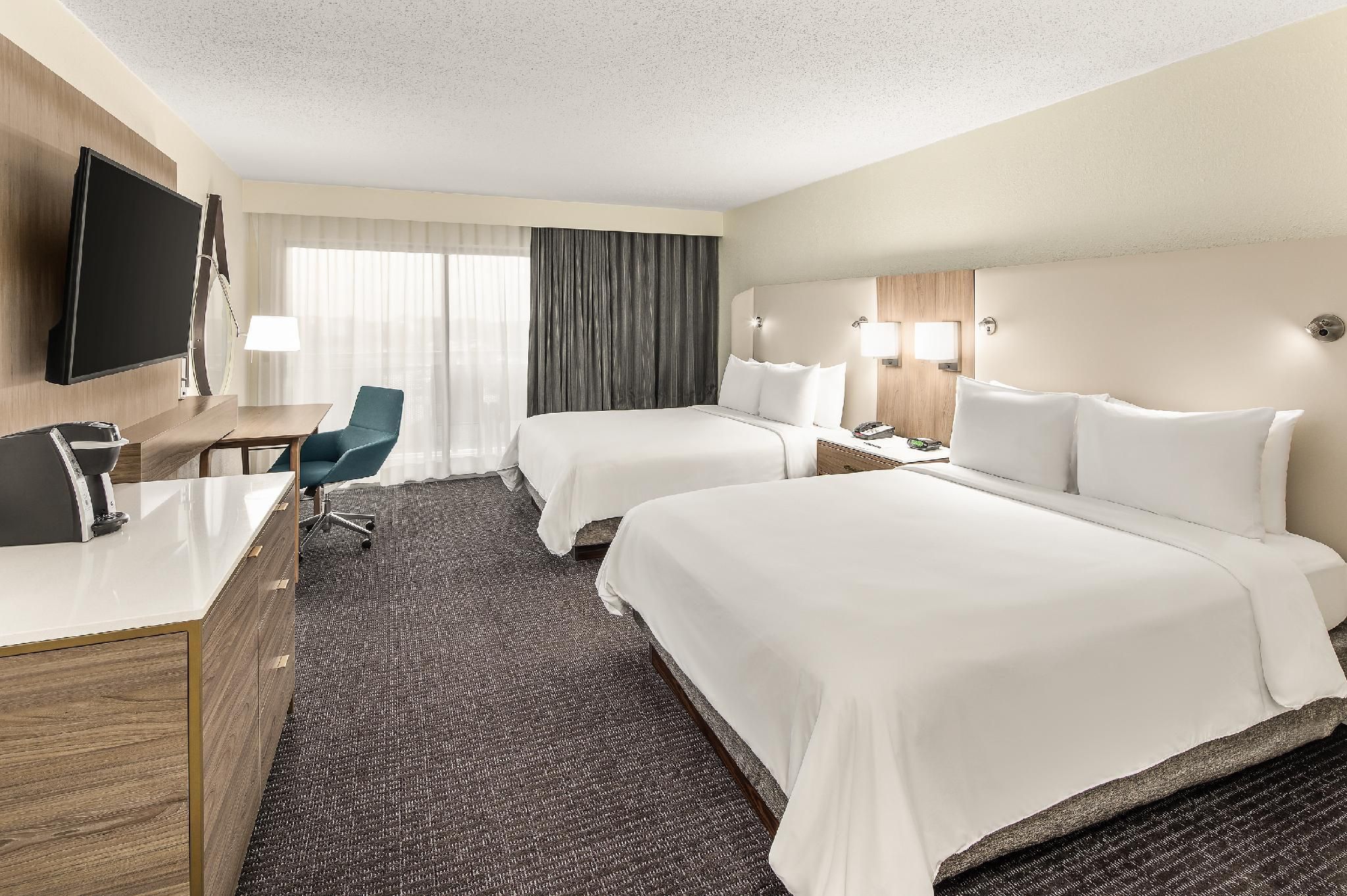 undefined Crowne Plaza Orlando - Lake Buena Vista by IHG 7