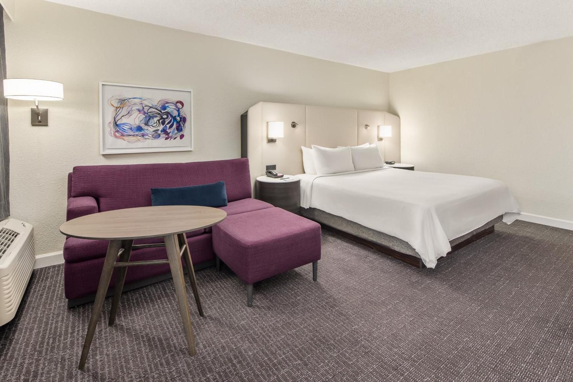 1 King Standard Mobility Accessible Roll in Shower