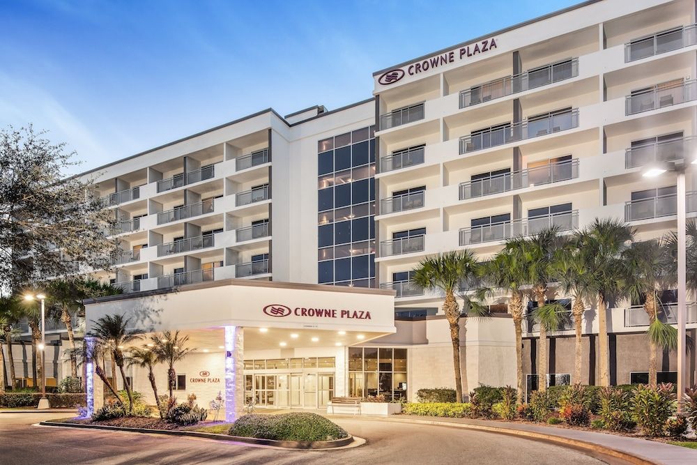 undefined Crowne Plaza Orlando - Lake Buena Vista by IHG 3