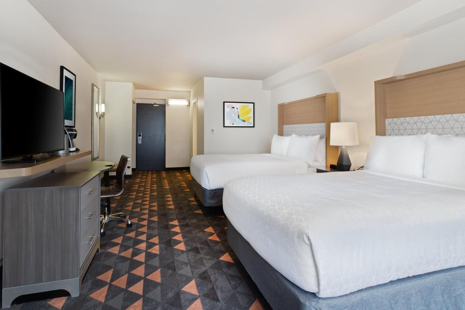 2 Double Beds Standard