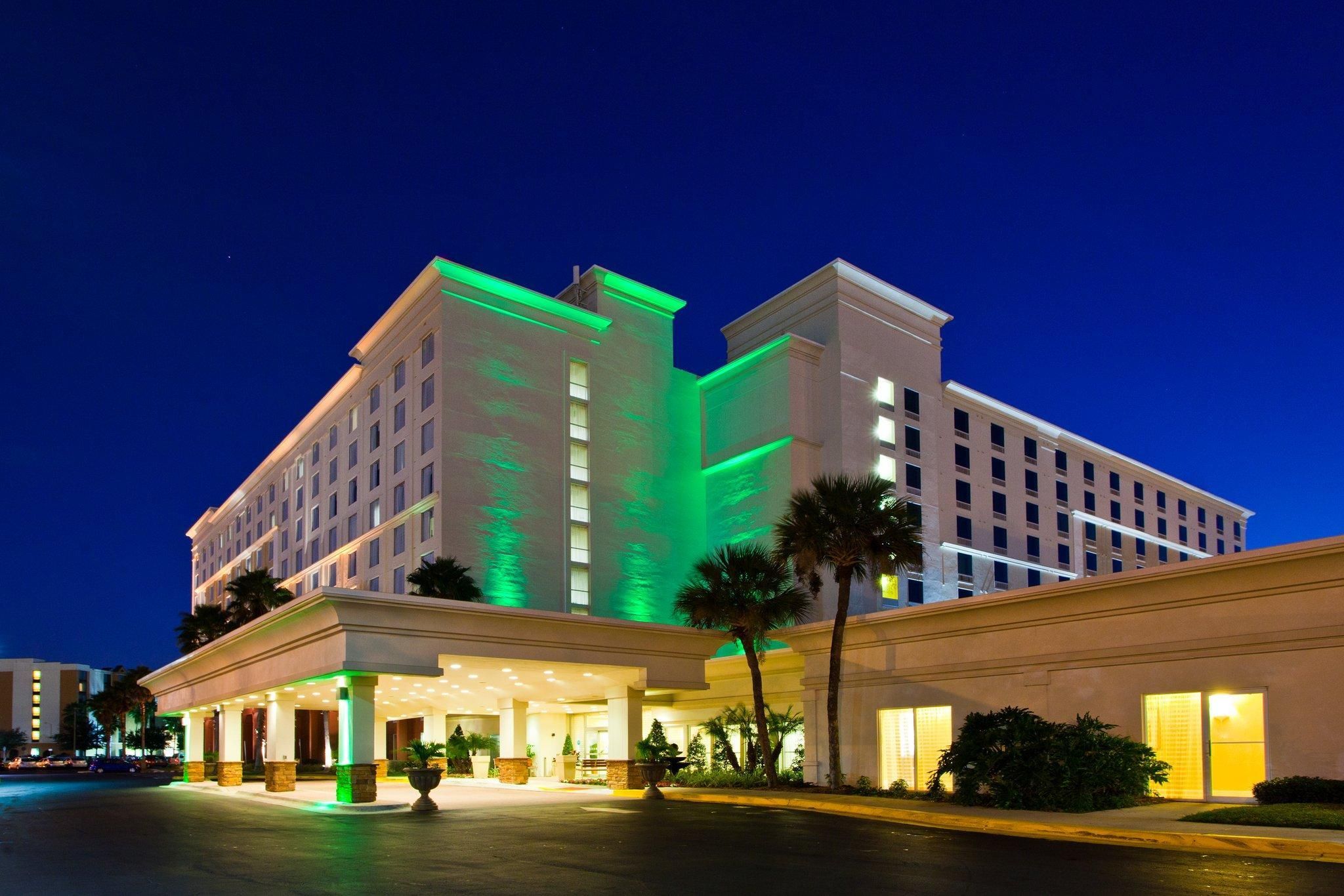 undefined Holiday Inn & Suites Across from Universal Orlando by IHG 3
