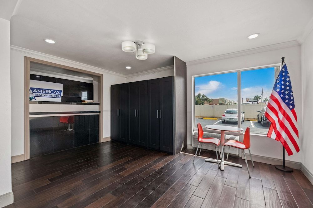 undefined Americas Best Value Inn Orlando 9