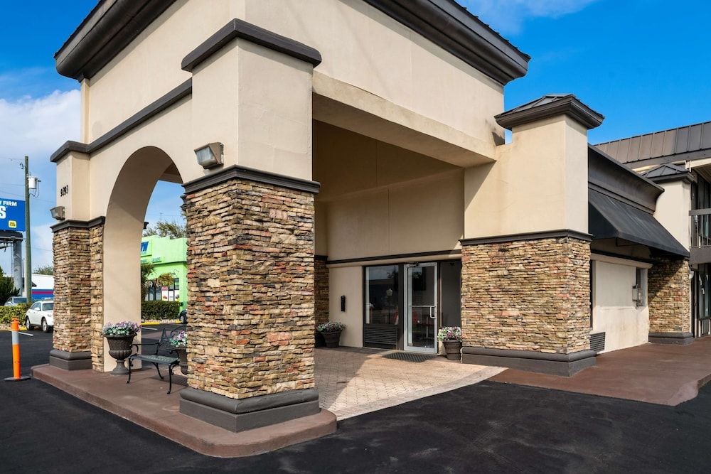 undefined Americas Best Value Inn Orlando 6
