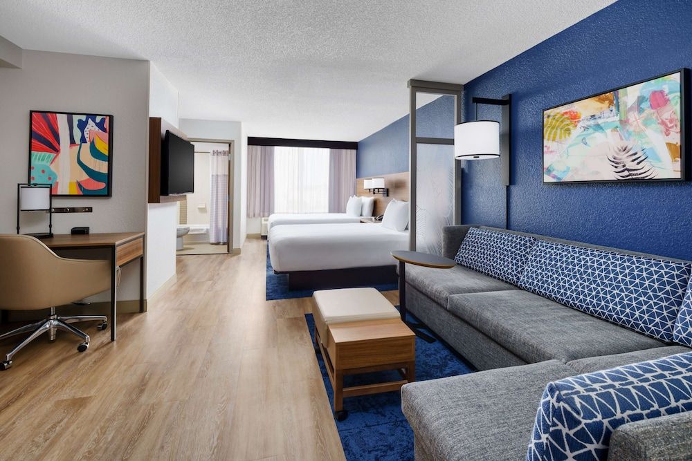Hyatt Place Orlando / I-Drive / Convention Center Room (2 Queen Beds and 1 Sofa Bed) 4