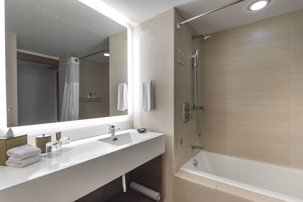 undefined Hyatt Regency Grand Cypress 8