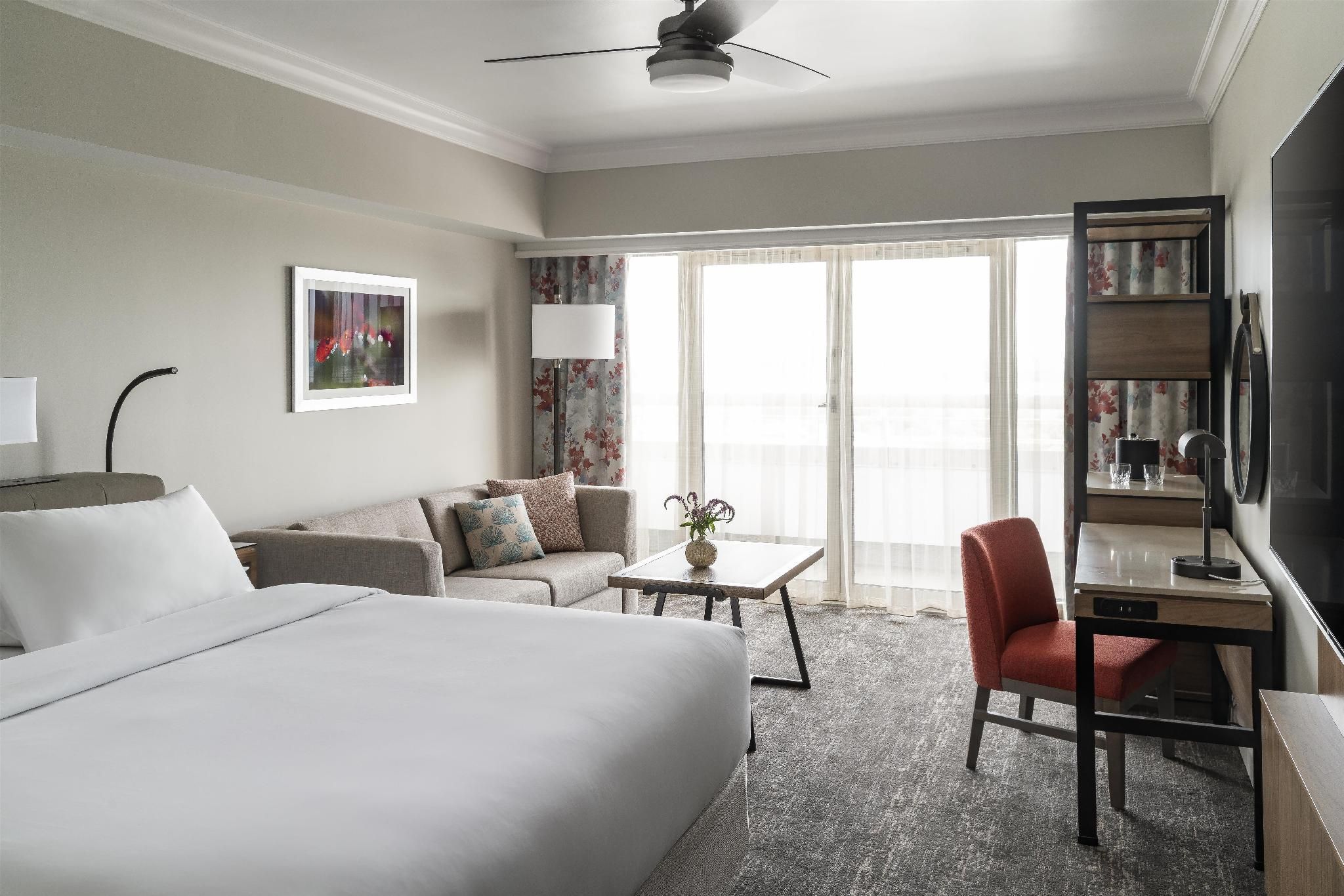 1 King Bed Accessible With Shower