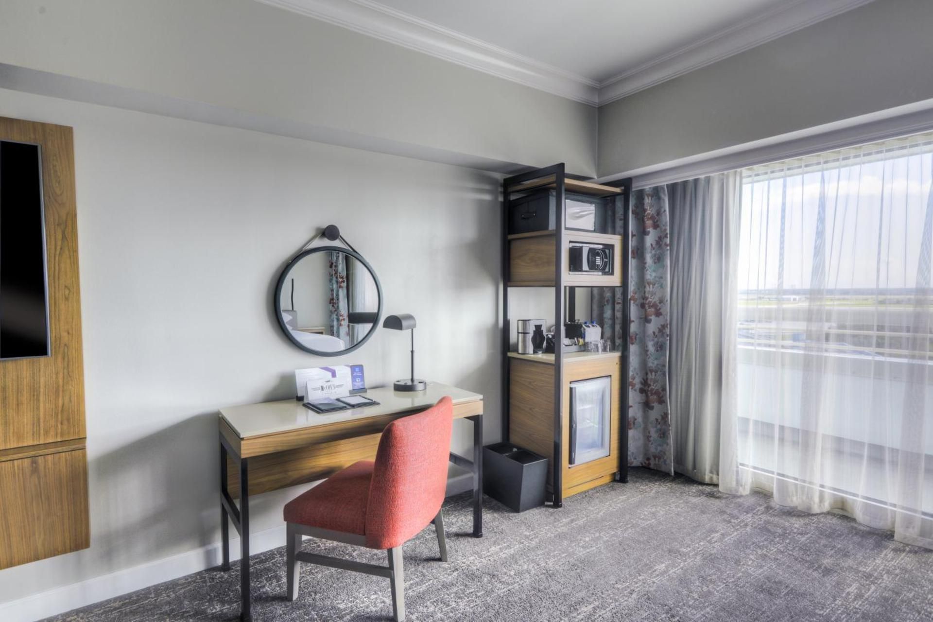 undefined Hyatt Regency Orlando International Airport 10