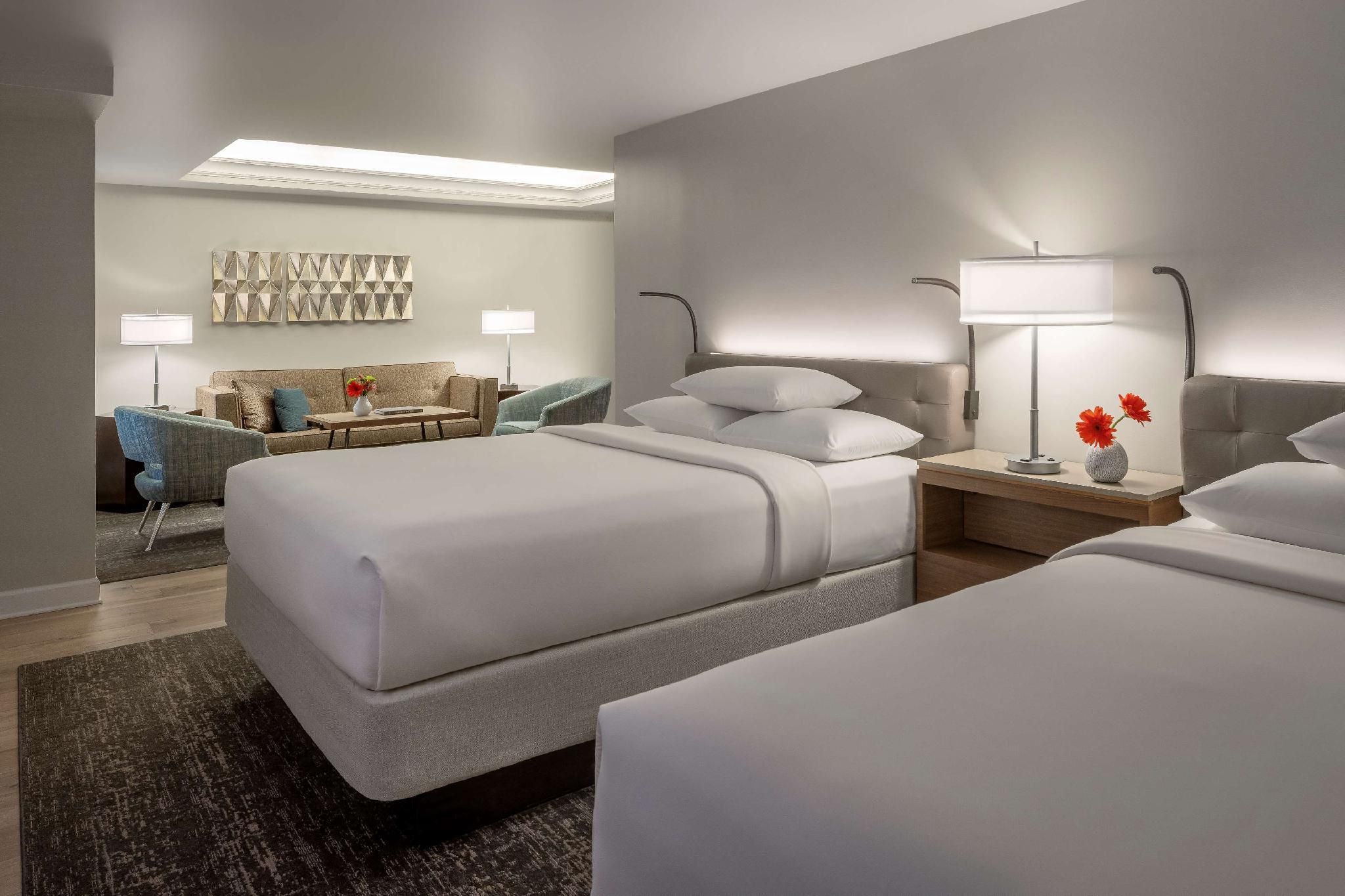 2 Queen Beds Studio Suite