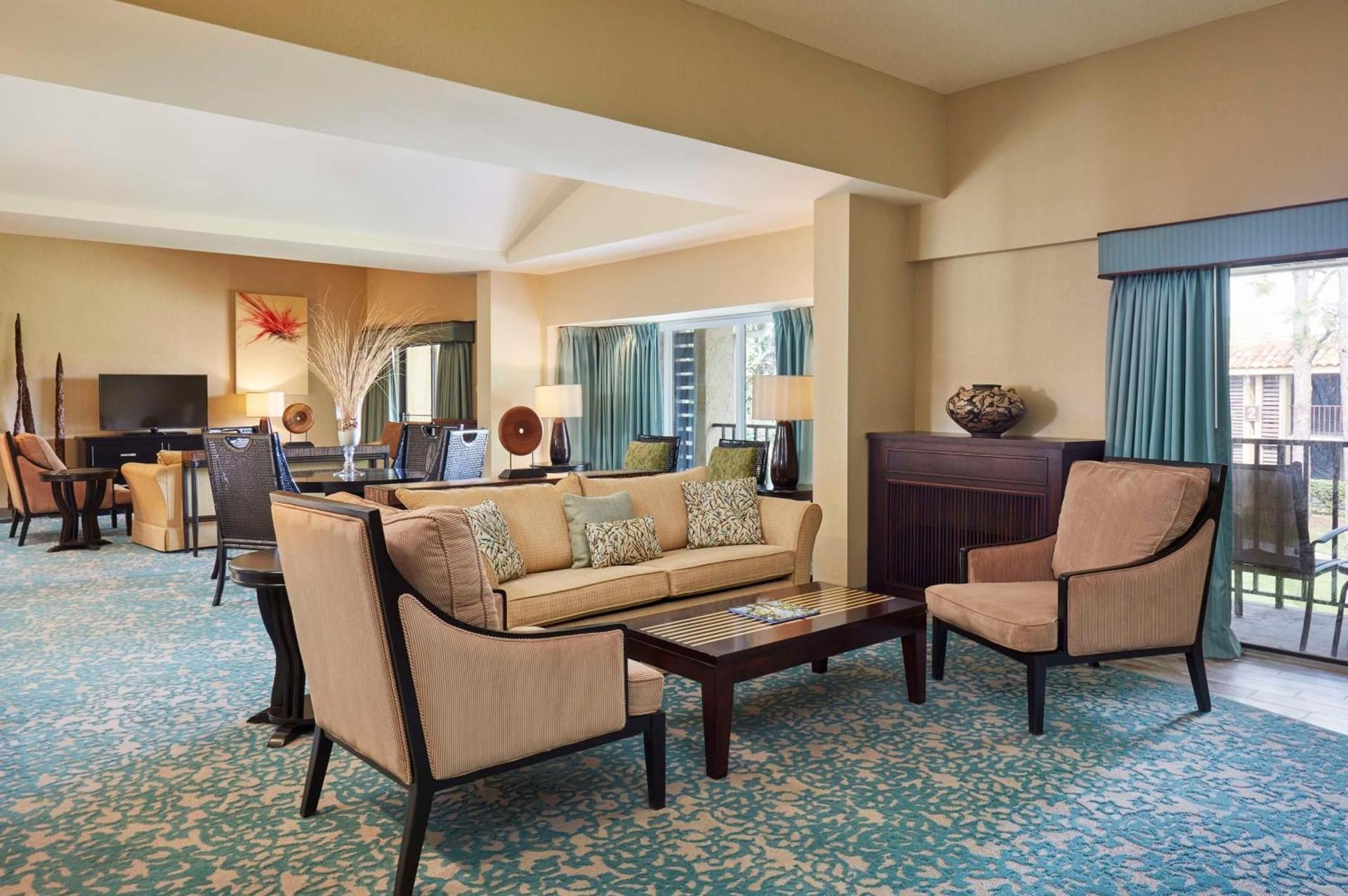 King Suite with Sofa Bed - Resort View 