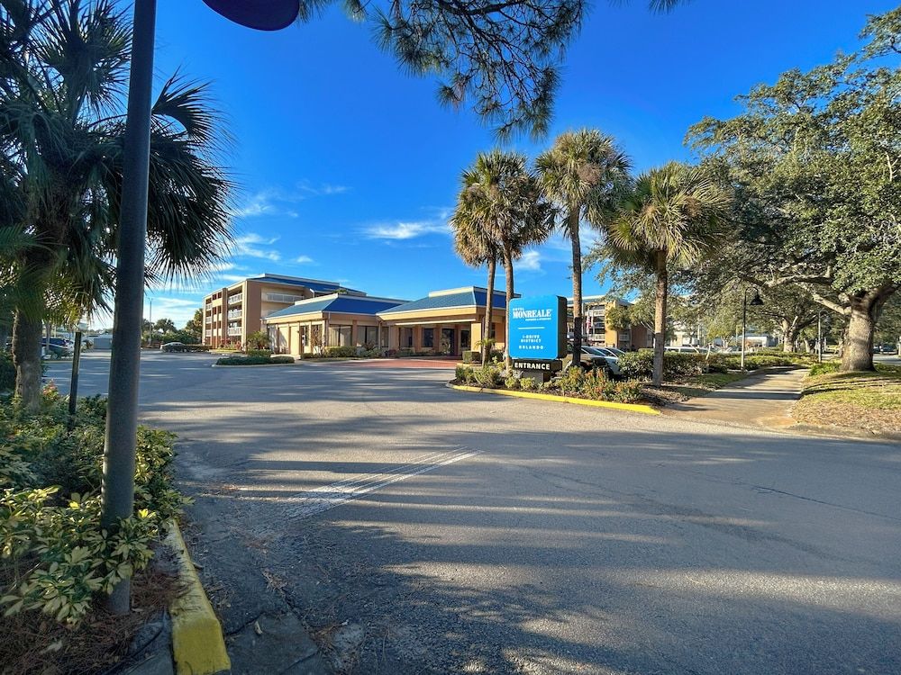 undefined Hotel Monreale Express and Studios IDrive District 9