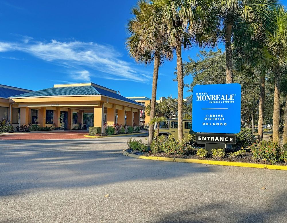 undefined Hotel Monreale Express and Studios IDrive District 4