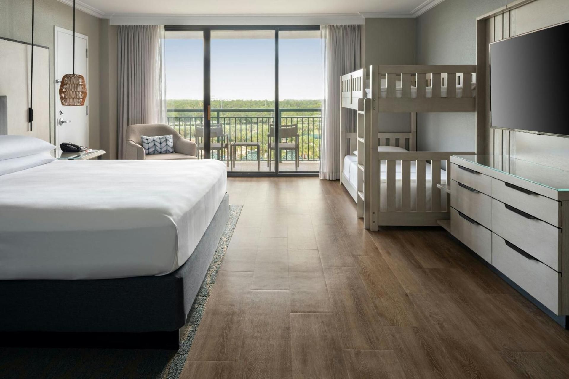 Family Bunk Bed Suite