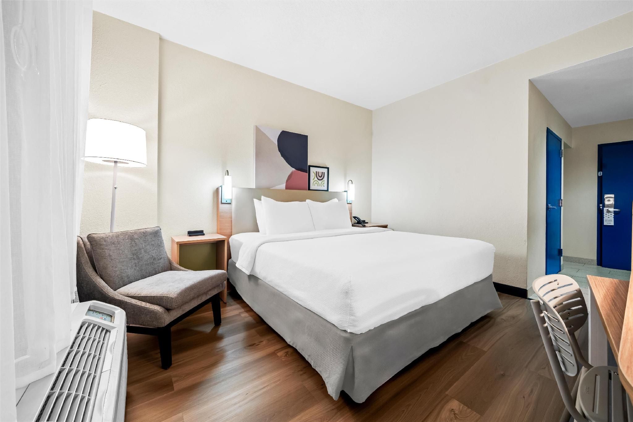 undefined Spark by Hilton Orlando near Universal 6