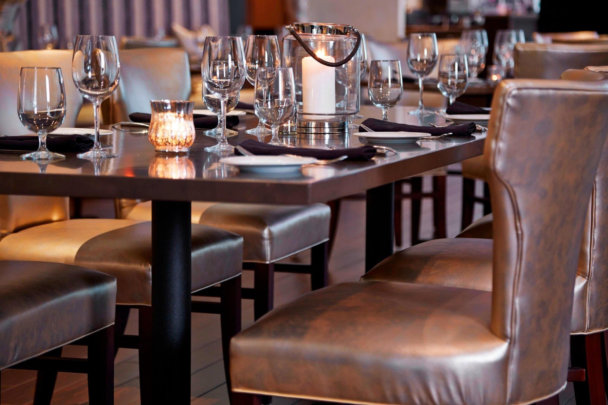 undefined Renaissance Orlando Airport Hotel 10