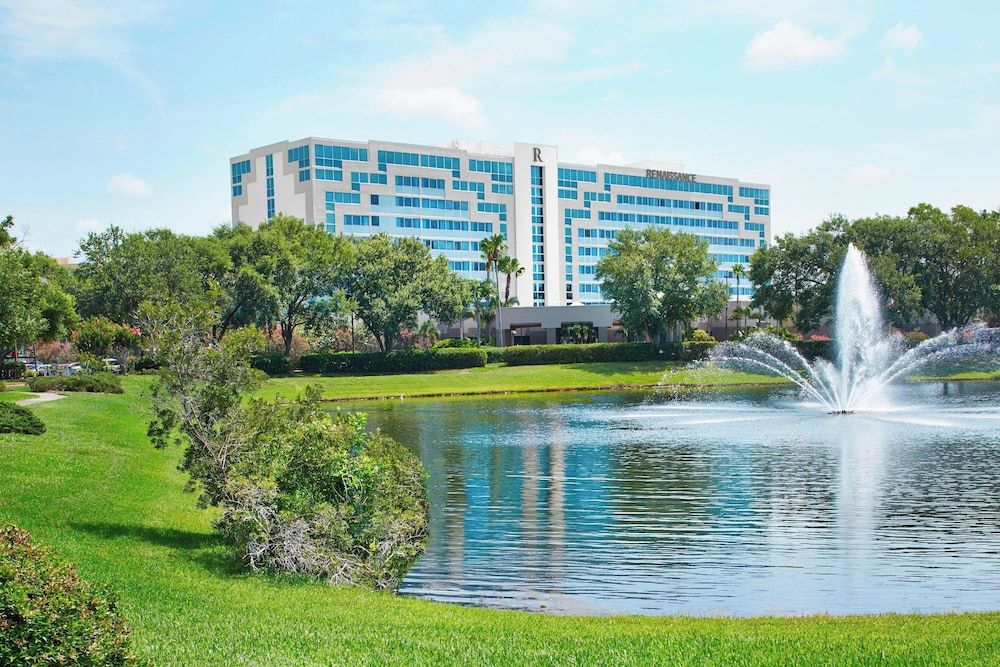 undefined Renaissance Orlando Airport Hotel by Marriott 7