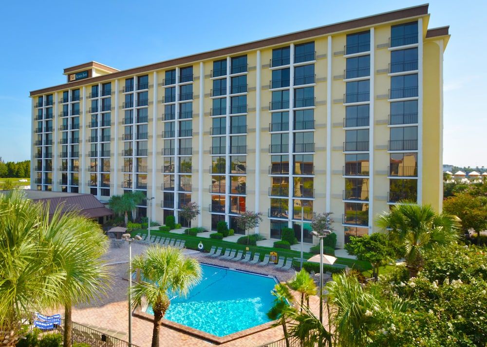 undefined Rosen Inn, closest to Universal