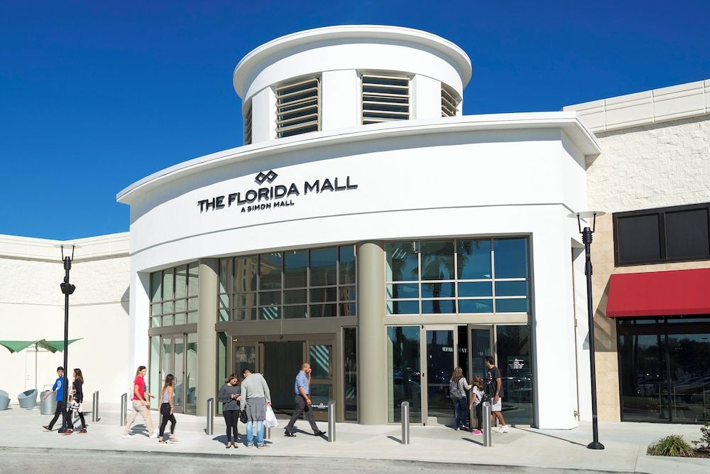 undefined Florida Hotel & Conference Center in the Florida Mall 2