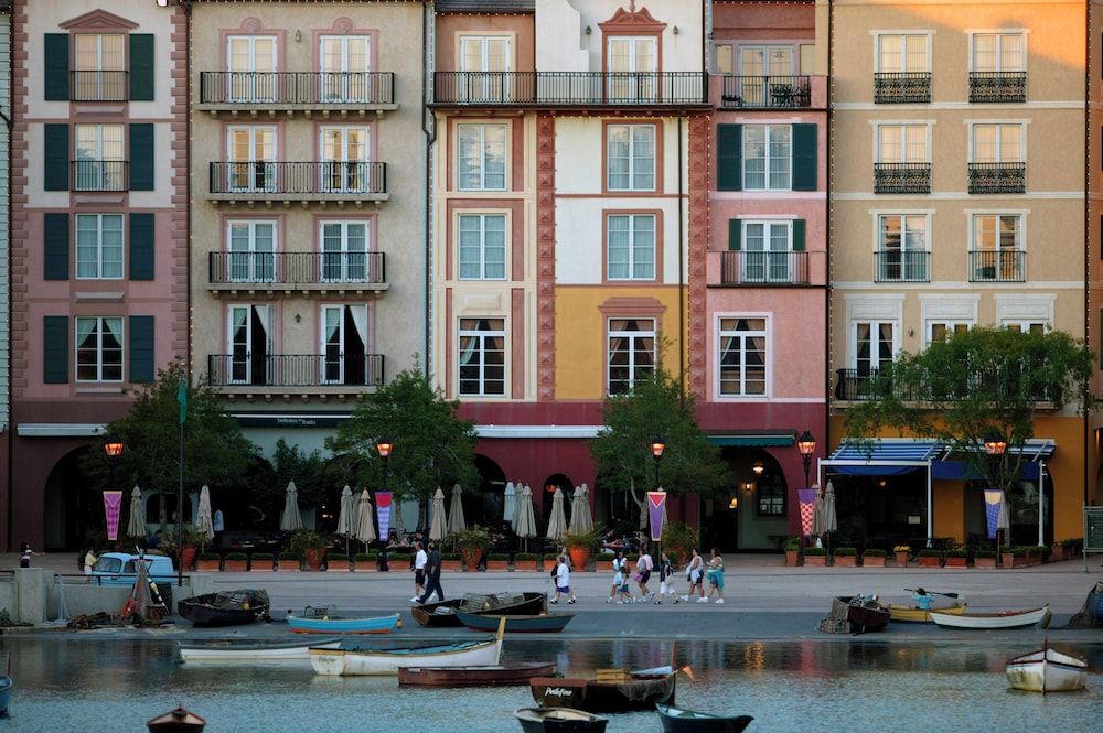undefined Universal’s Loews Portofino Bay Hotel 6