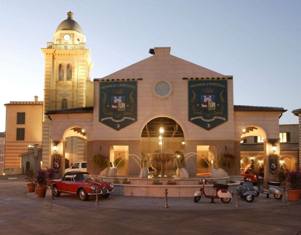 undefined Universal’s Loews Portofino Bay Hotel 5