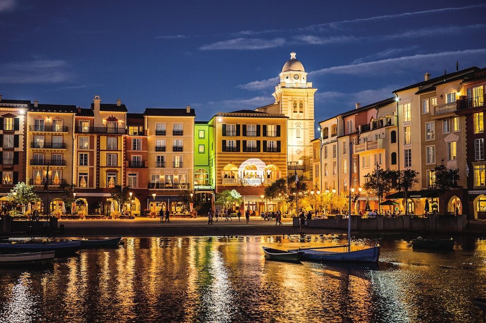 undefined Universal’s Loews Portofino Bay Hotel 3