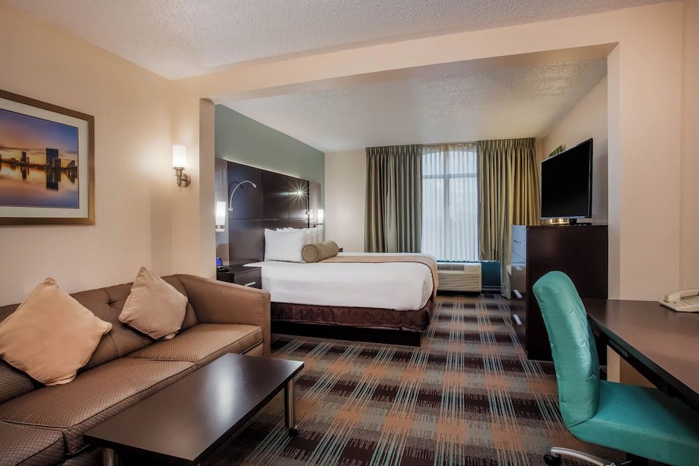 undefined Wingate by Wyndham - Orlando International Airport