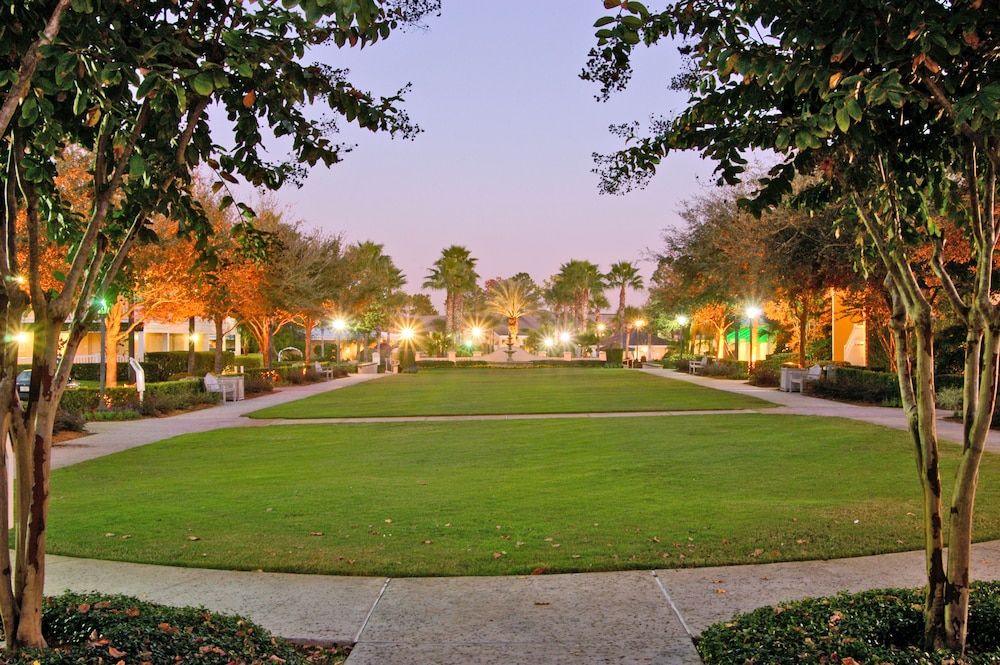 undefined Wyndham Orlando Resort International Drive 10