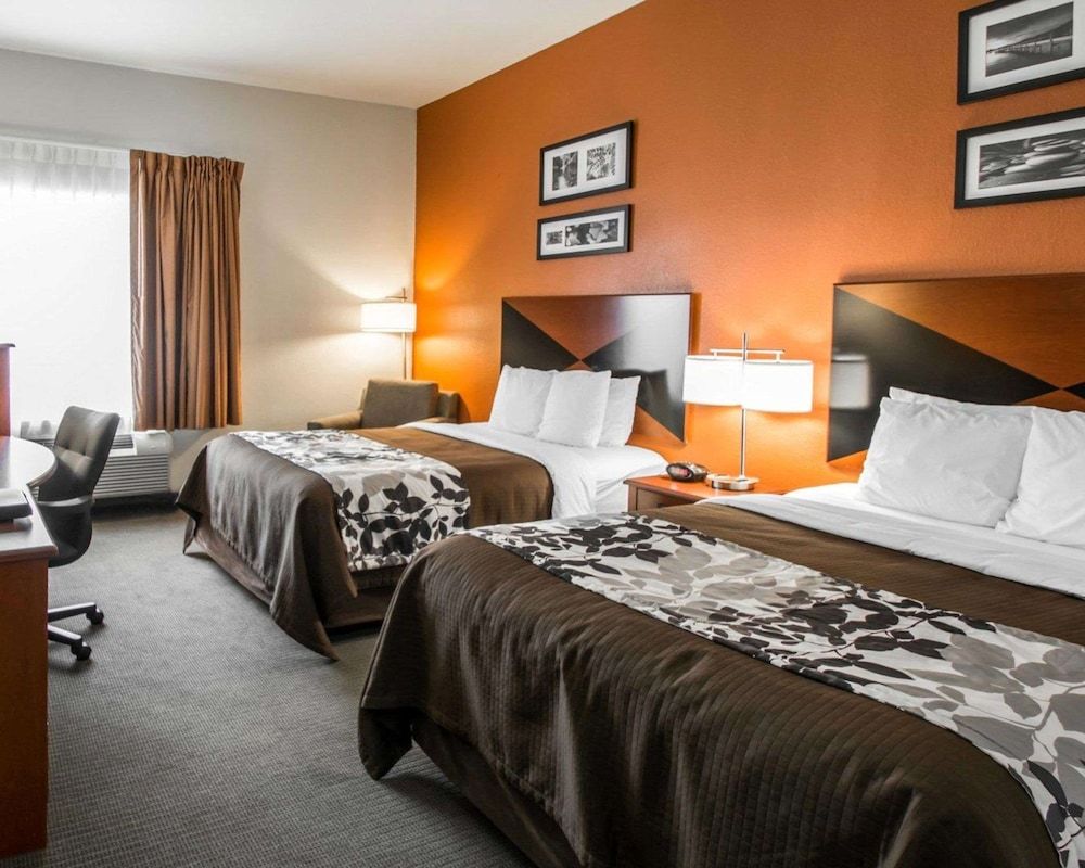 Standard Room, 2 Queen Beds, Non Smoking