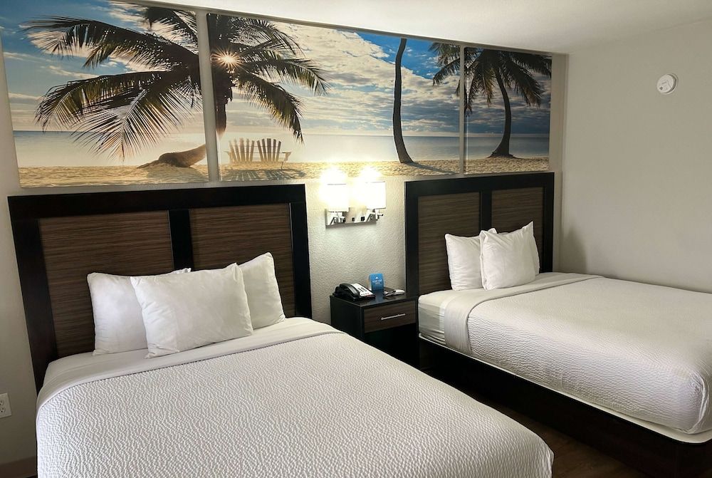 Room, 2 Queen Beds, Non Smoking