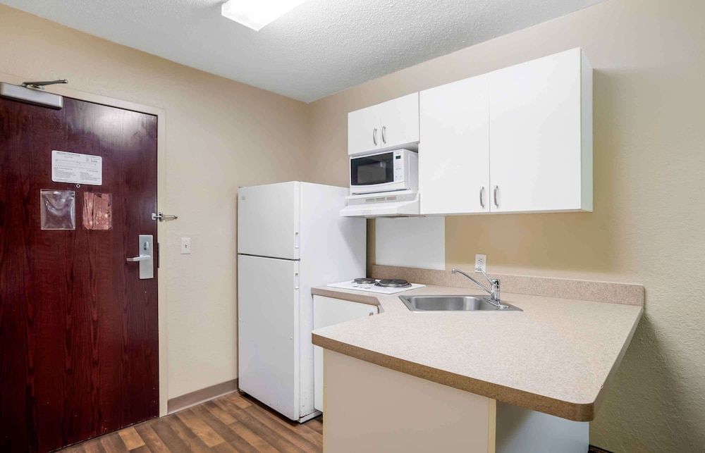 Extended Stay America Suites Pensacola University Mall Studio, 2 Double Beds, Non Smoking 5