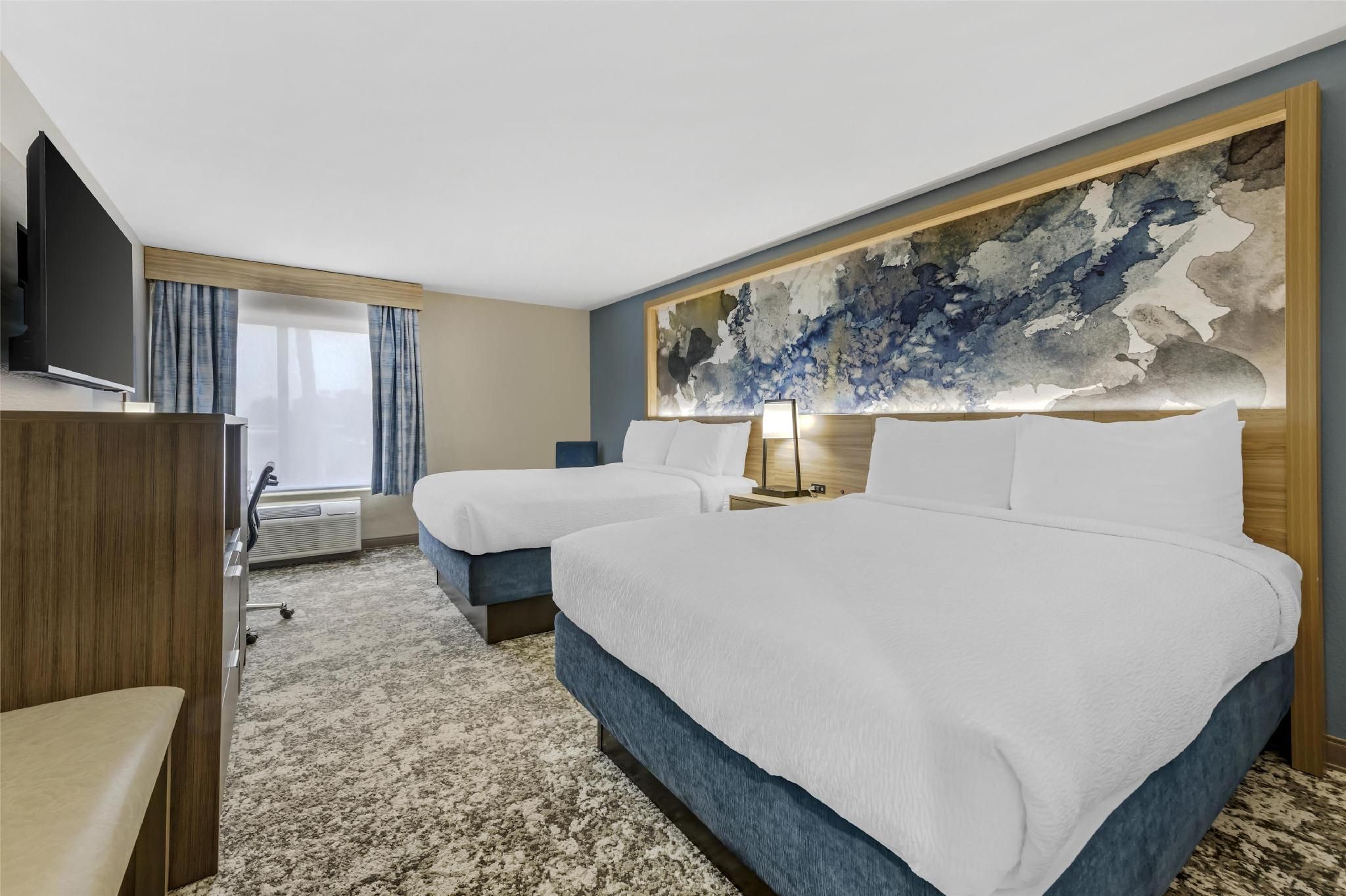 2 queen beds, nonsmoking