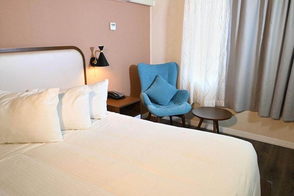 Golden Host Resort - Sarasota Studio, 1 King Bed 7