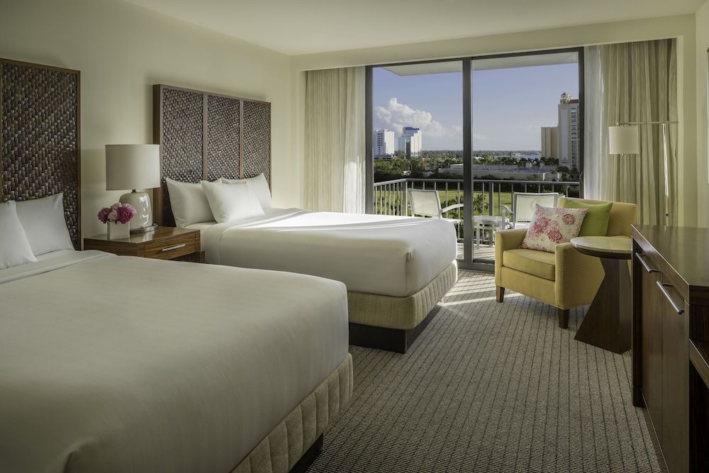 Room, 2 Double Beds, Balcony (High Floor)