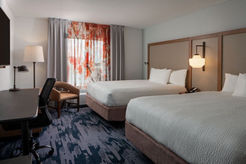 Room, 2 Queen Beds, Non Smoking