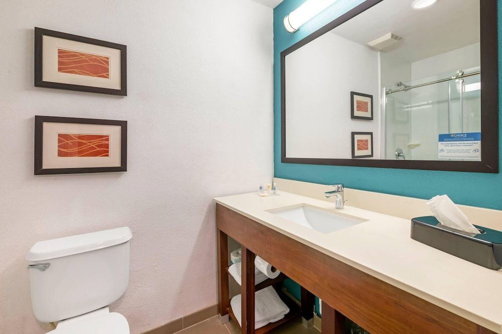 undefined Comfort Inn & Suites Fort Lauderdale West Turnpike 5