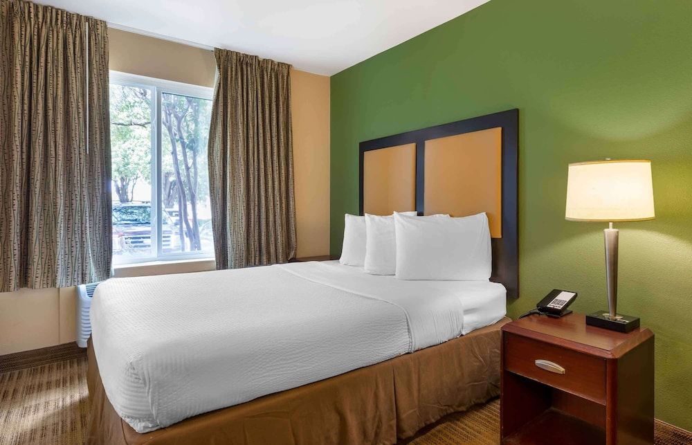 Studio, 1 Queen Bed, Accessible, Non Smoking