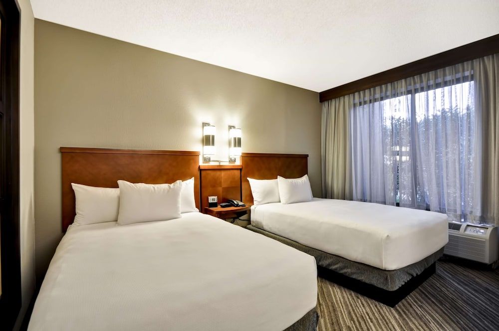 Room (2 Double Beds with Sofa Bed)