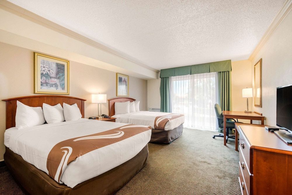Suite, Multiple Beds, Non Smoking