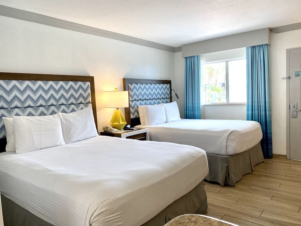 Bilmar Beach Resort Premium Room, 2 Queen Beds, Kitchenette, Poolside